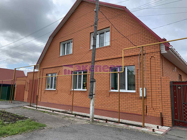 дом, 200 кв.м., Новикова ул