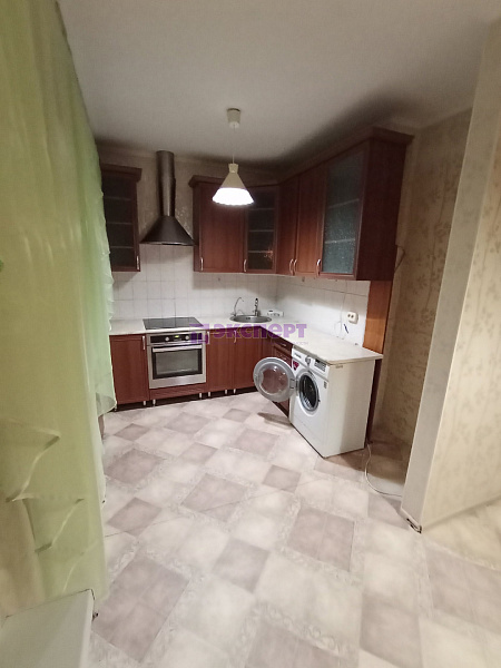 квартира, 61 кв.м., Свердлова ул., 41