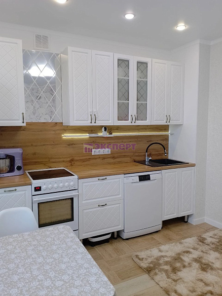 квартира, 54.2 кв.м., Революции ул квартира, 54.2 кв.м., Революции ул
