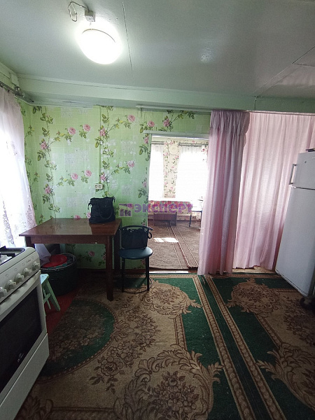 дом, 30 кв.м., 8 Марта ул дом, 30 кв.м., 8 Марта ул