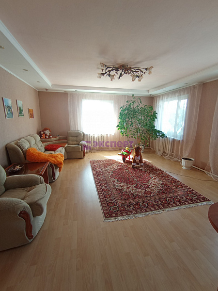 коттедж, 129 кв.м., Тюменская ул., 77 коттедж, 129 кв.м., Тюменская ул., 77
