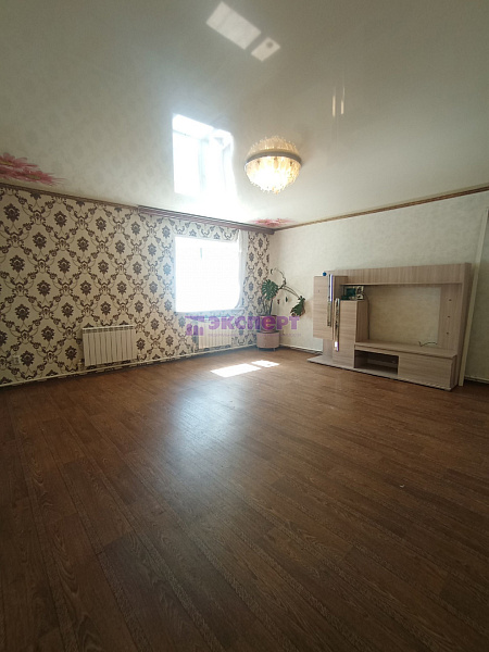 дом, 178.7 кв.м., Свердлова ул дом, 178.7 кв.м., Свердлова ул