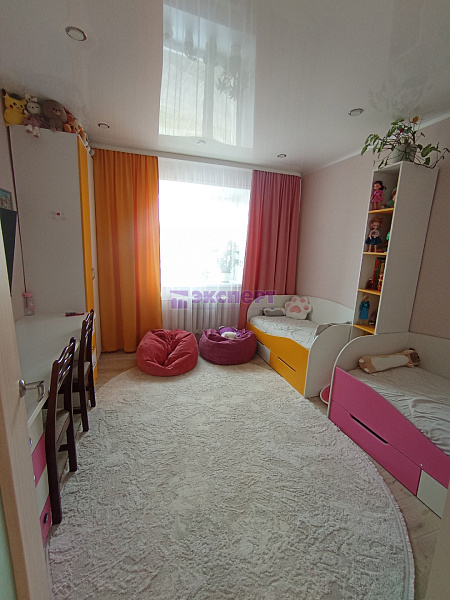 квартира, 65 кв.м., Революции ул., 190 квартира, 65 кв.м., Революции ул., 190