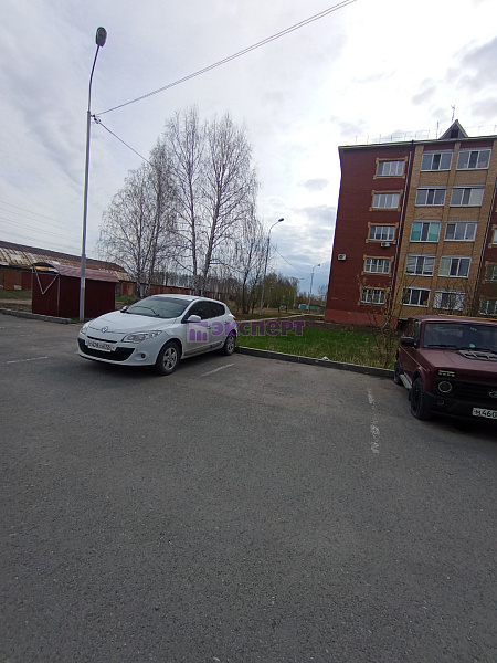 квартира, 65 кв.м., Революции ул., 190 квартира, 65 кв.м., Революции ул., 190